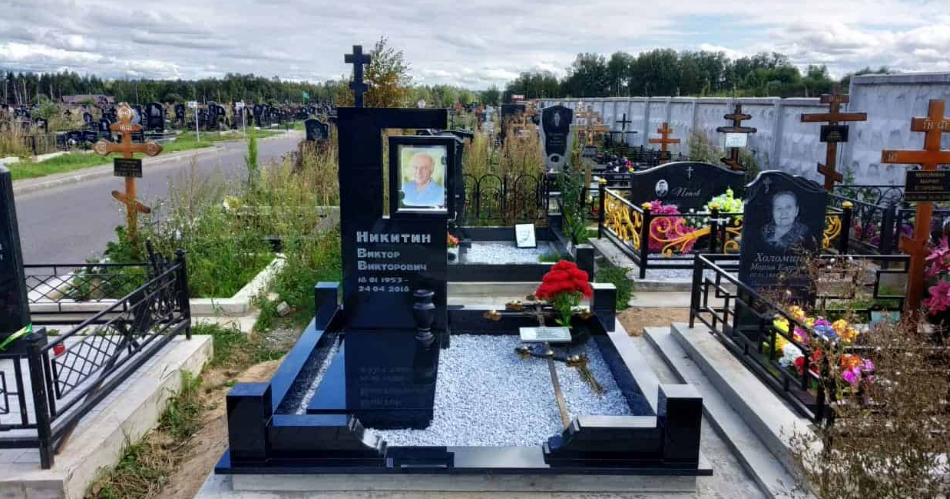 Уход за памятником: как сохранить его в идеальном состоянии на годы